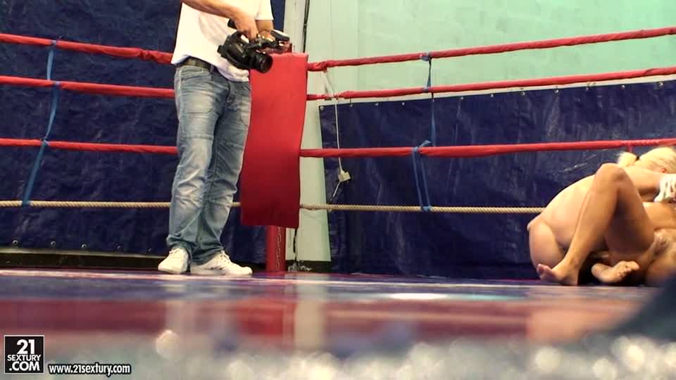 Nude Fight Club Backstage with Teena and Linda Ray