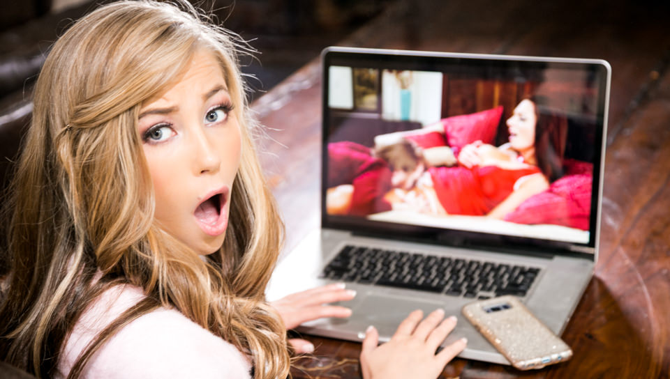 Mommy's Secret - Mindi Mink & Carolina Sweets Mommy's Secret - Mindi Mink & Carolina Sweets